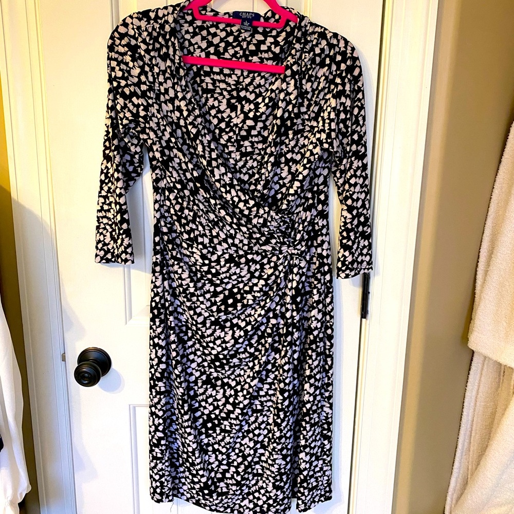CHAPS Black and White Faux Wrap Midi Dress